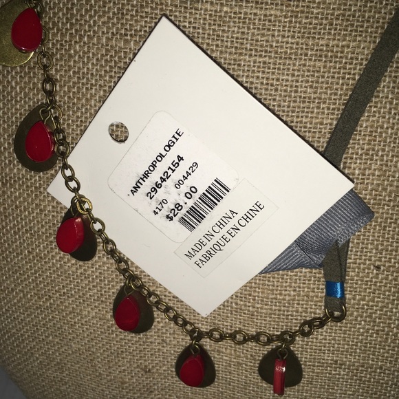 Anthropologie Fluttered Vines Strand Necklace Red/Brass NWT - Picture 5 of 7